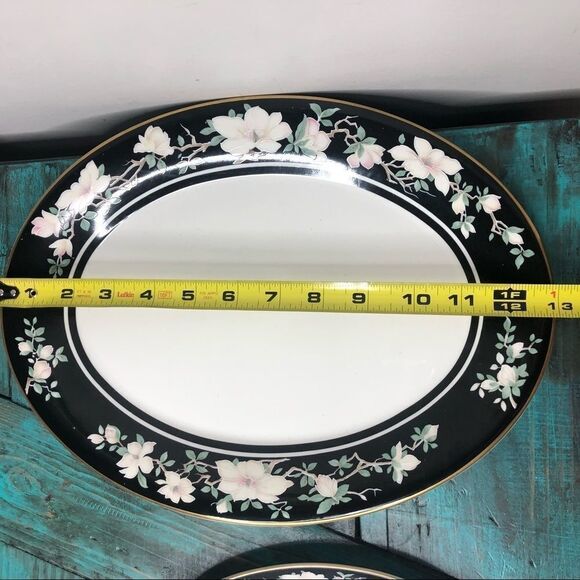 Vintage Royal Doulton serving platter & gravy boat - Picture 10 of 16